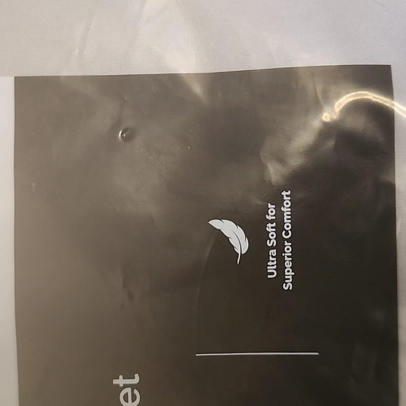 CGK LINENS FULL SIZE - Picture 6 of 10